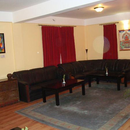 Royal Astoria Hotel Kathmandu Exteriör bild