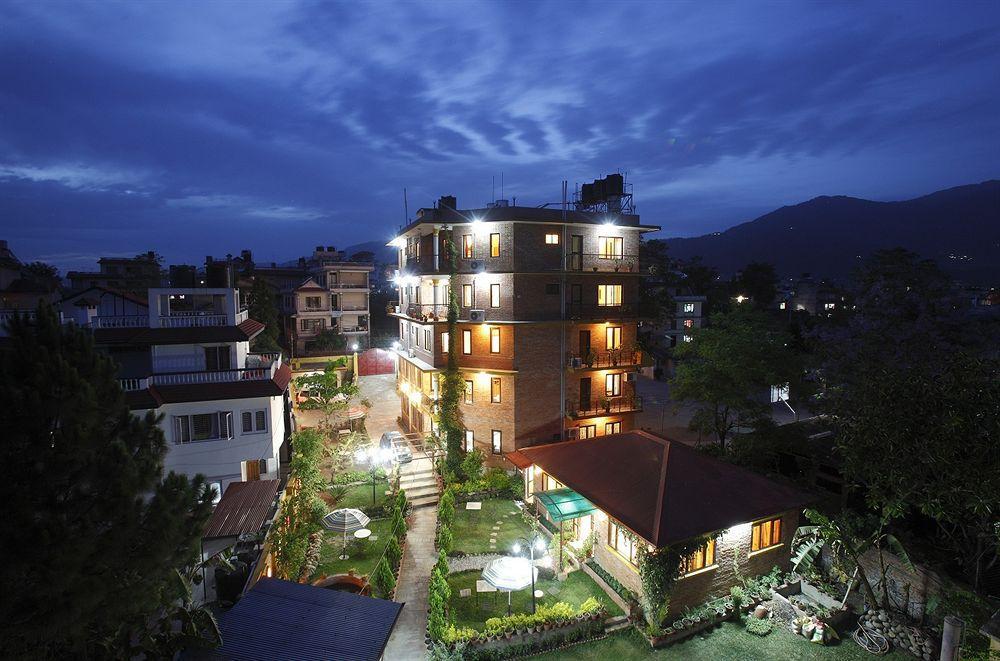 Royal Astoria Hotel Kathmandu Exteriör bild