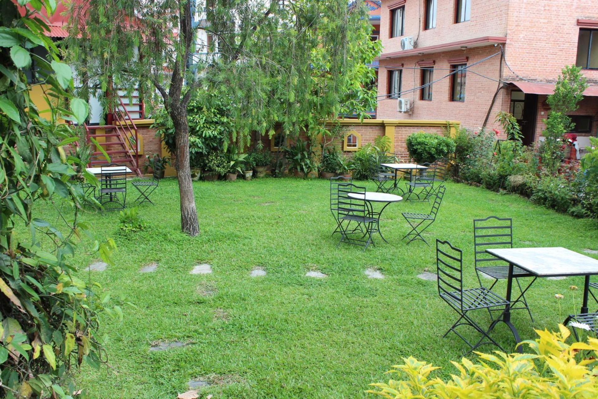 Royal Astoria Hotel Kathmandu Exteriör bild