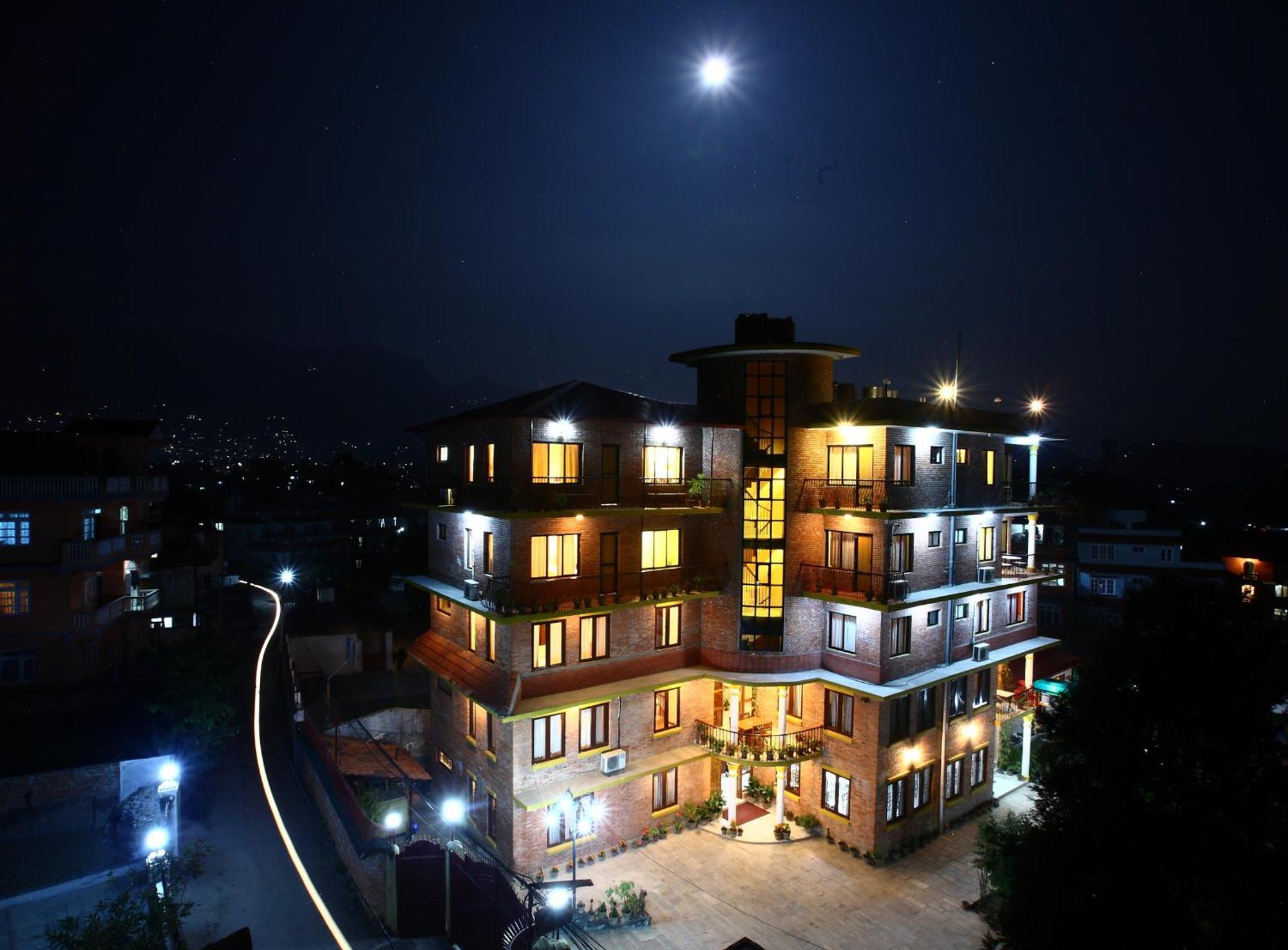 Royal Astoria Hotel Kathmandu Exteriör bild
