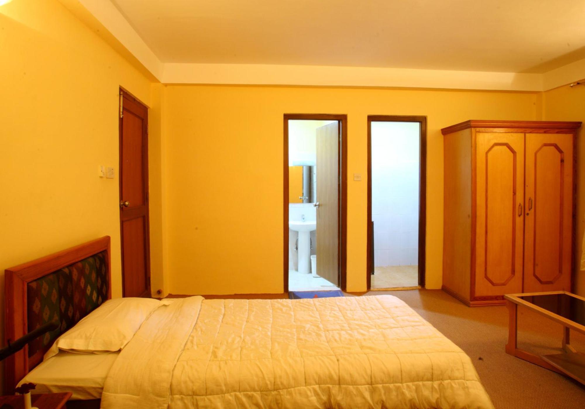 Royal Astoria Hotel Kathmandu Exteriör bild