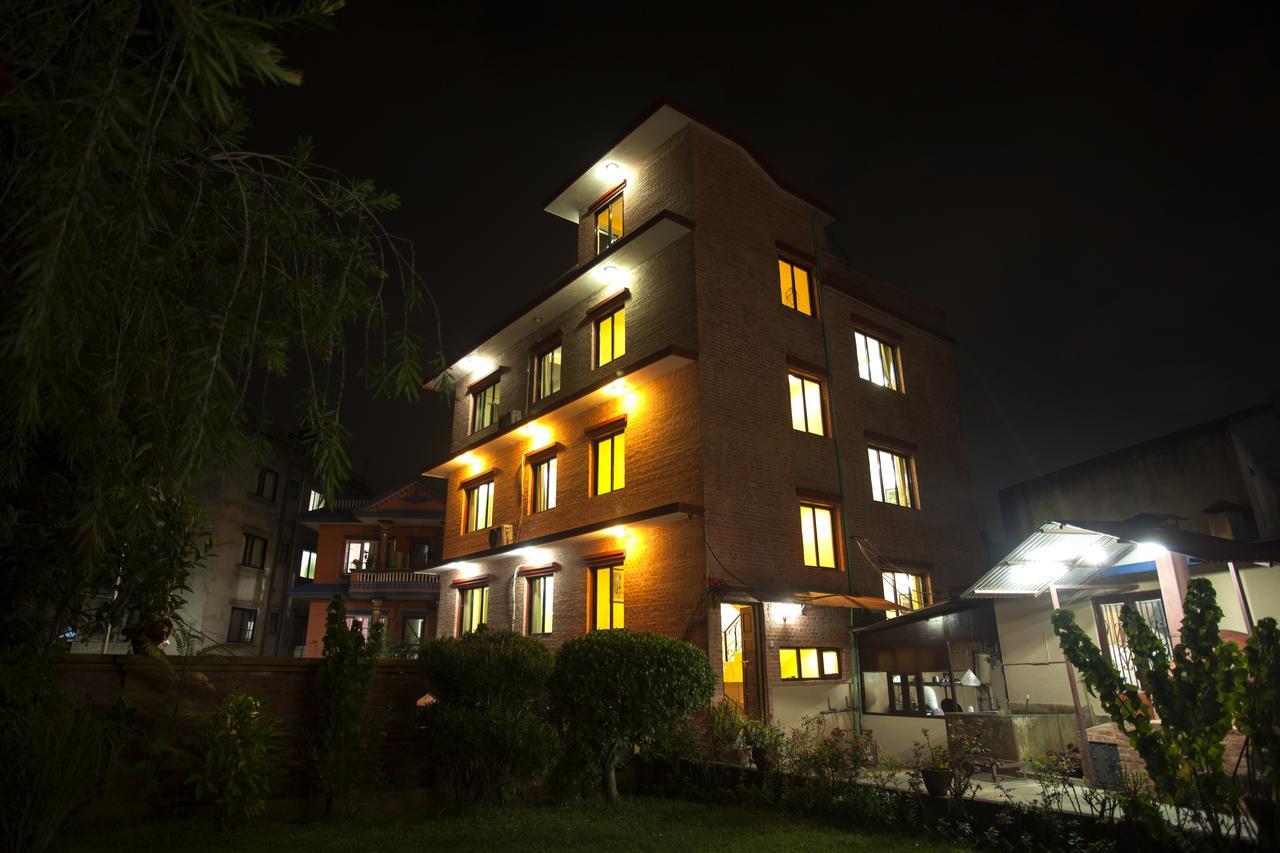 Royal Astoria Hotel Kathmandu Exteriör bild
